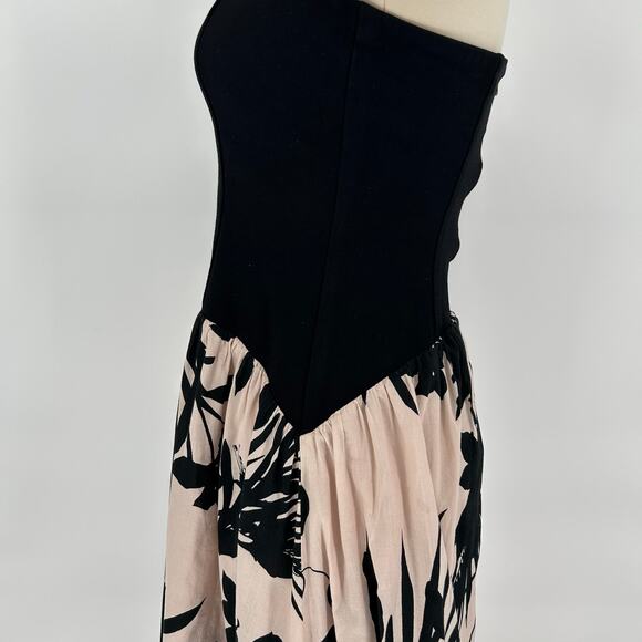 Love, Whit Strapless Drop Waist Dress – Size XS – Floral Skirt – Good Condition - Picture 2 of 4